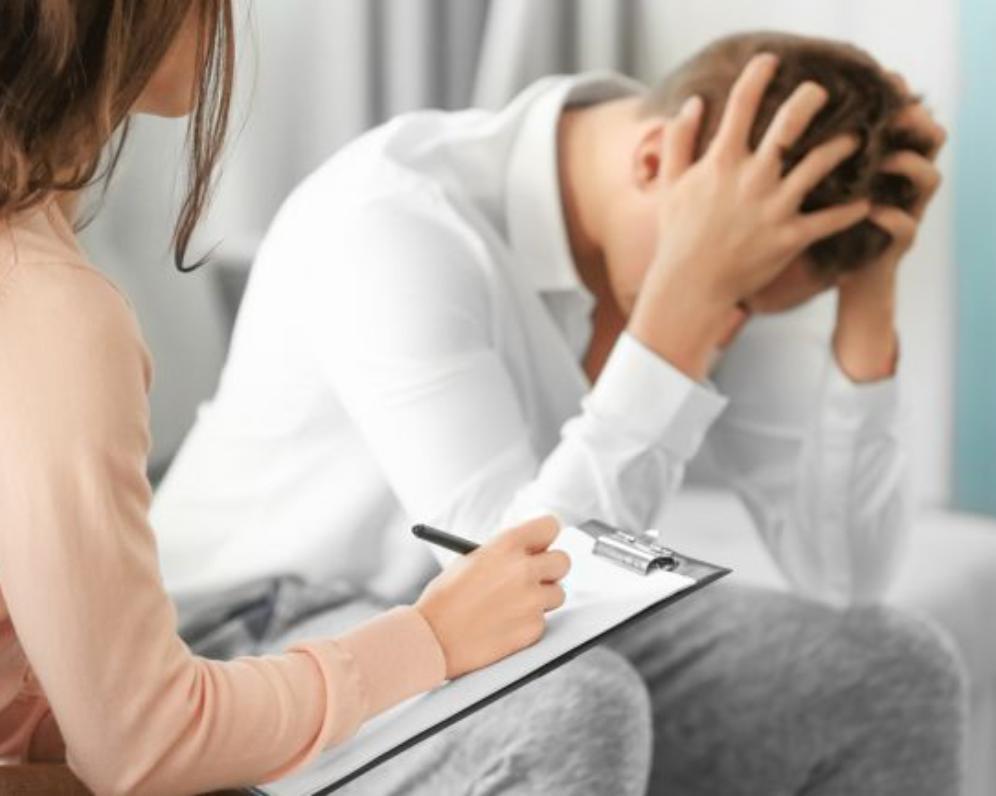 Psychická pohoda je důležitá, ale podpora psychologa může být finančně náročná. Co vám uhradí vaše zdravotní pojišťovna?